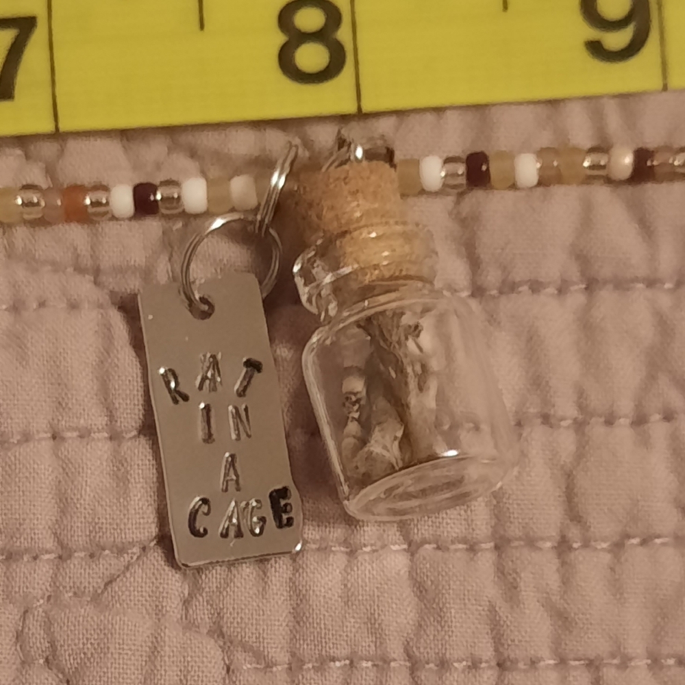 One-of-a-kind Rat Bone Necklace - Picture 7 of 7